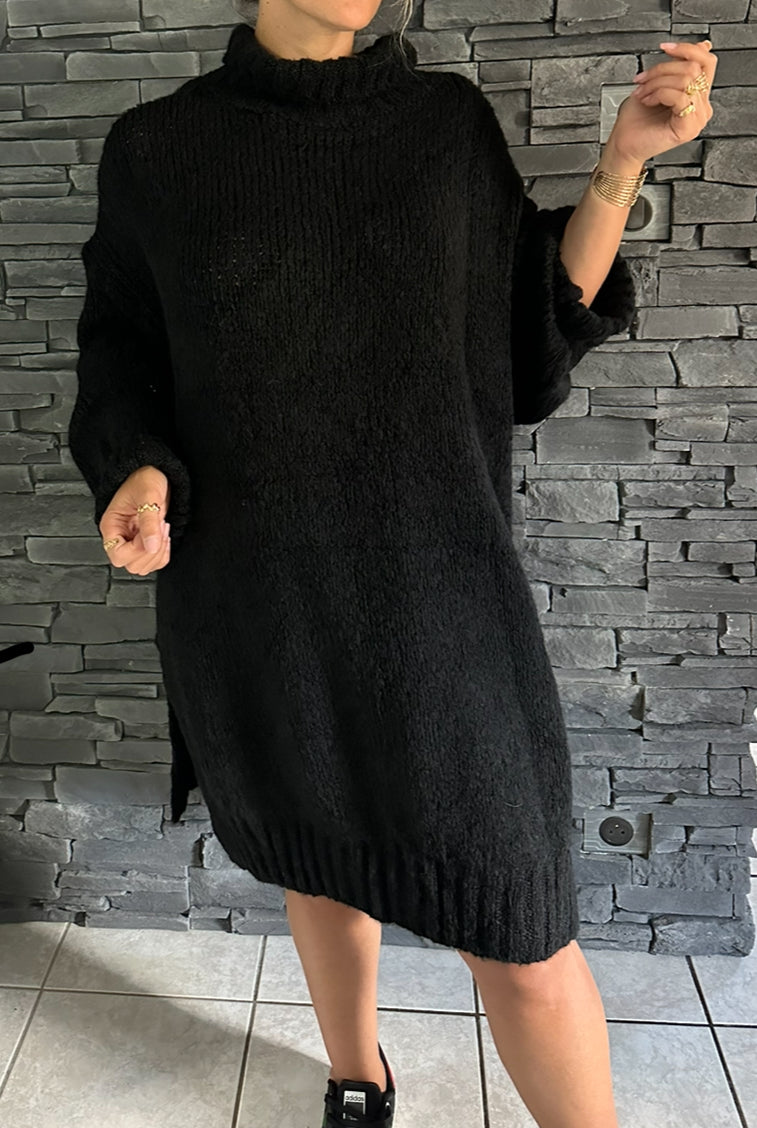 Robe pull Annie noire (taille unique jusqu'au 54)