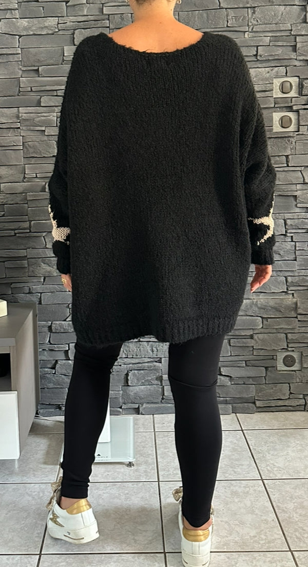 Pull Karl noir (taille unique jusqu'au 52)