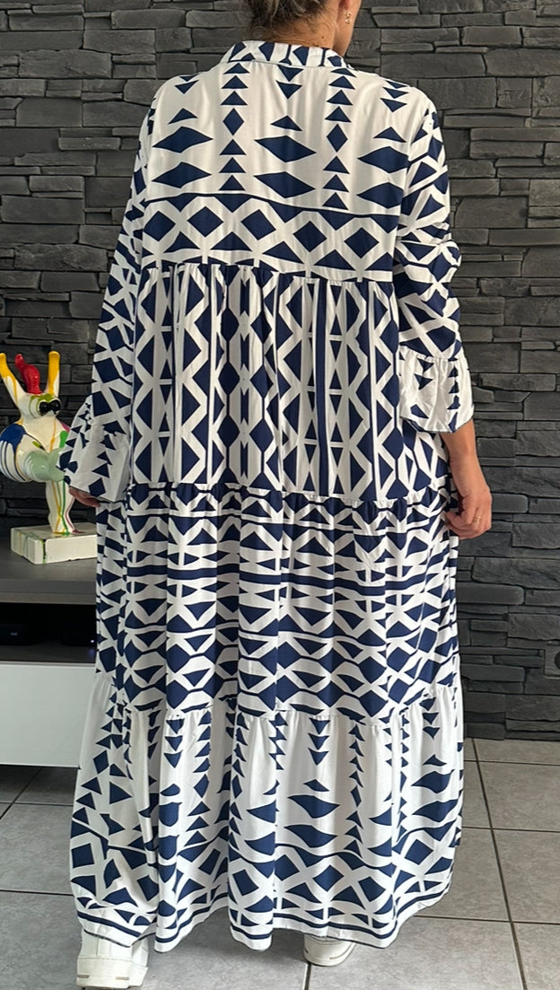 Robe Louise marine (de la taille 44 à la taille 52)