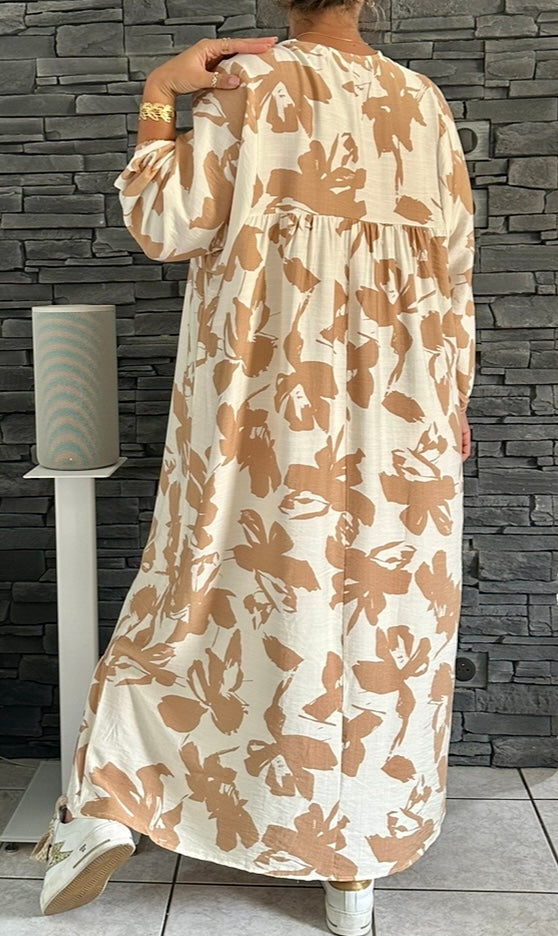 Robe Alessandra caramel (taille unique jusqu'au 50)