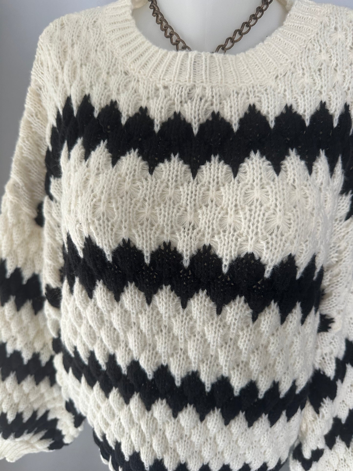 Pull Maya blanc (taille unique jusqu'au 46/48)