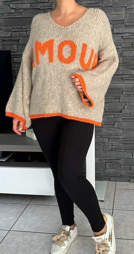 Pull Amour (taille unique jusqu'au 48)